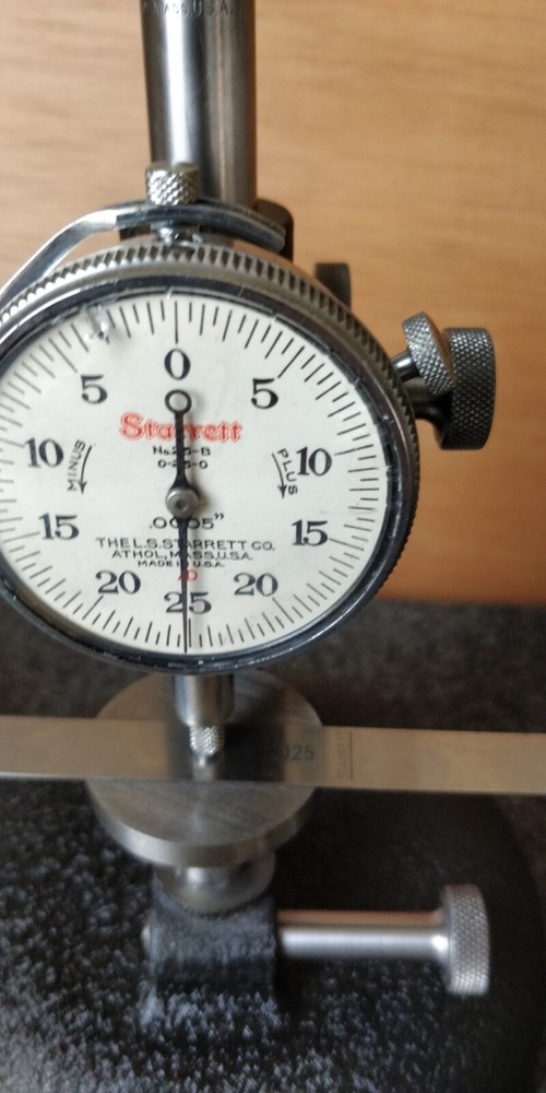 SUPERB Starrett 654 Comparator Stand w/ Dial Indicator 25-B Inspector Bench