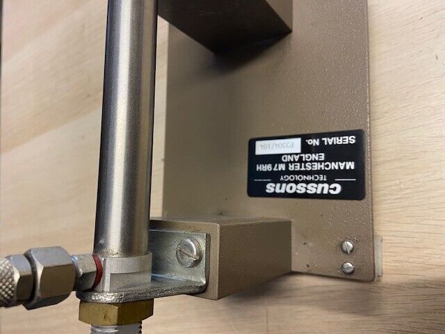 Force Demonstration Apparatus Unusual