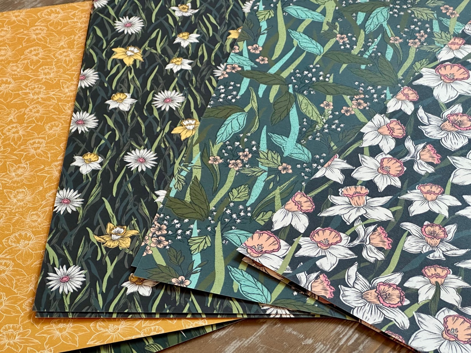 Stampin' Up DSP 12x12 Daffodil Afternoon Let's Go Fishing Sunny Days Med. Blooms