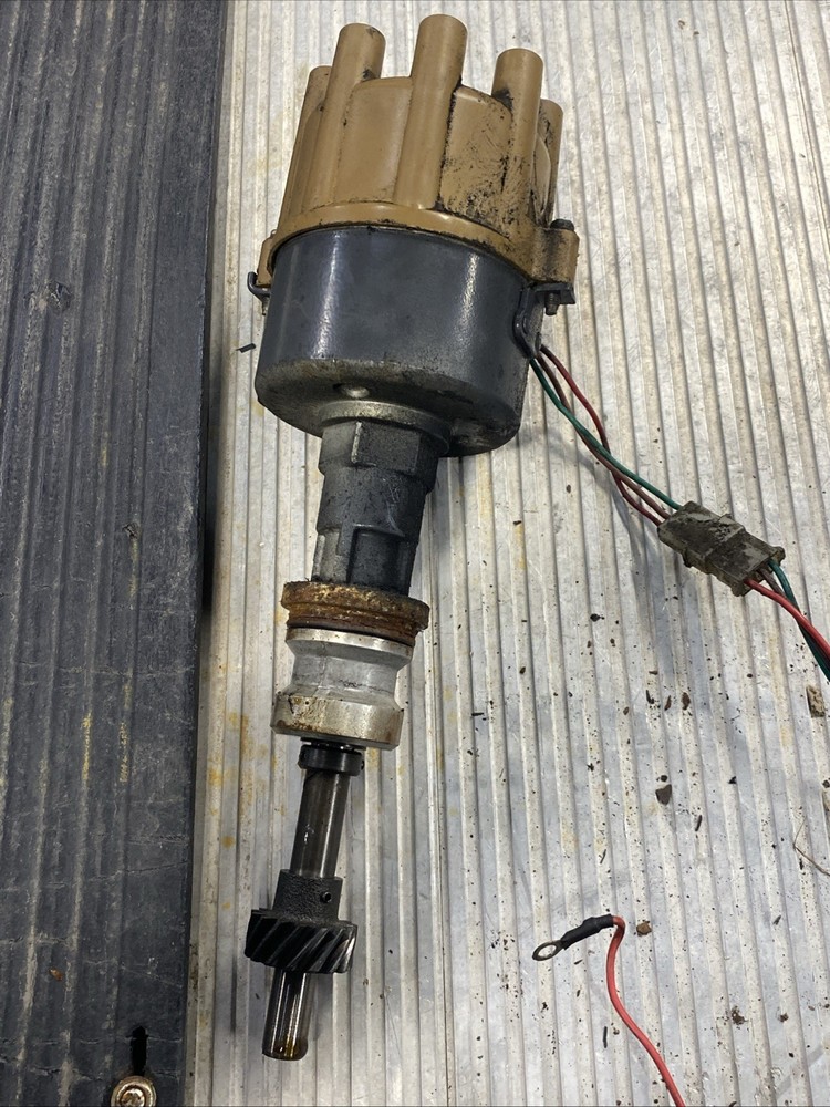 Ford 351 Prestolite Marine Distributor P/N: E5Jl-12100-CA