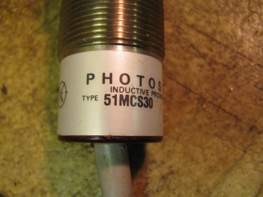 ECA Photo Switch Inductive Proximity Limit Control Type 51MCS30 Model 10FAXX