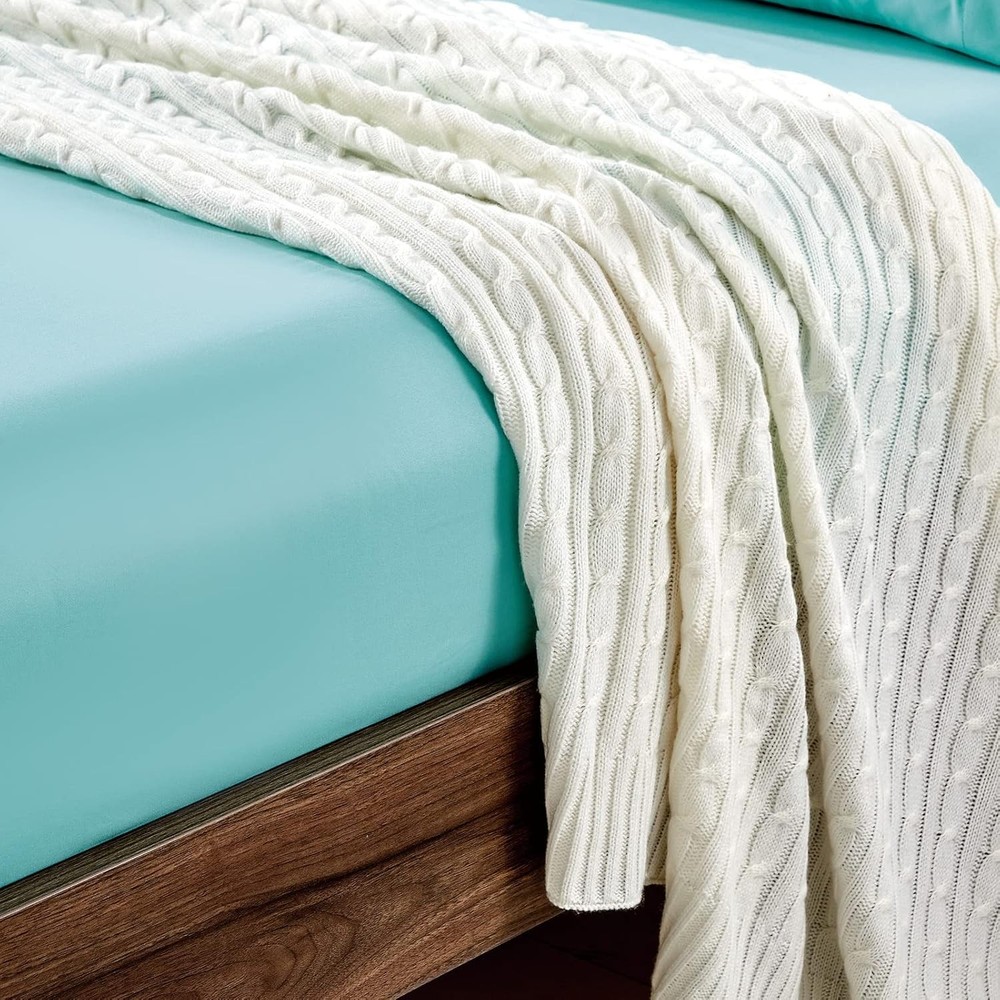 Twin Fitted Sheets, Bulk Pack of 6, Deep Pocket, Soft Microfiber Bottom Sheets