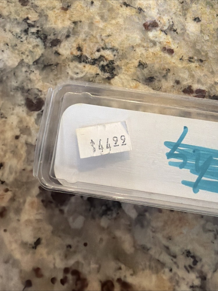 NEW Shocktech Impulse Super Fly Bolt - White/Black