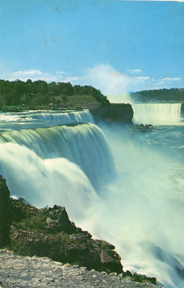 AMERICAN FALLS,  NIAGARA FALLS, CANADA -  PC6880