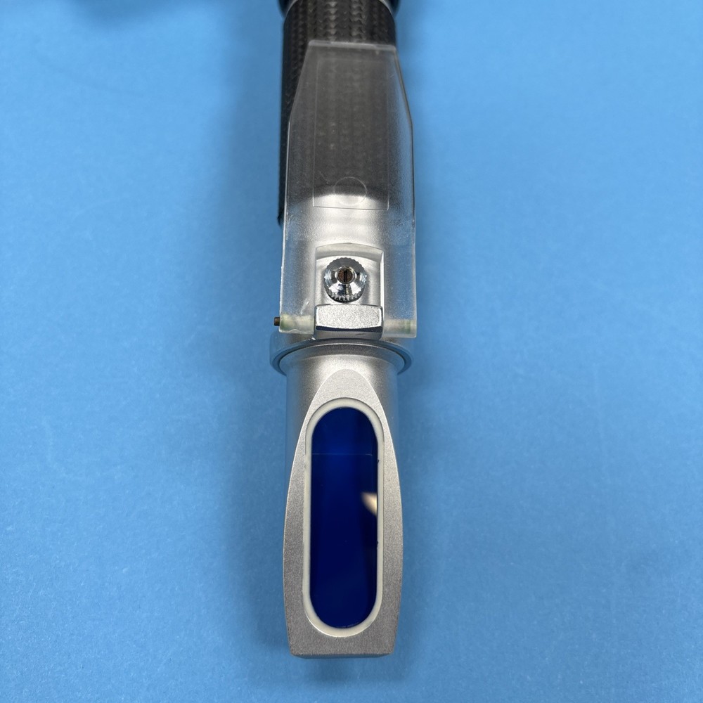 Sugar/Brix Refractometer 0-32% Model 300001