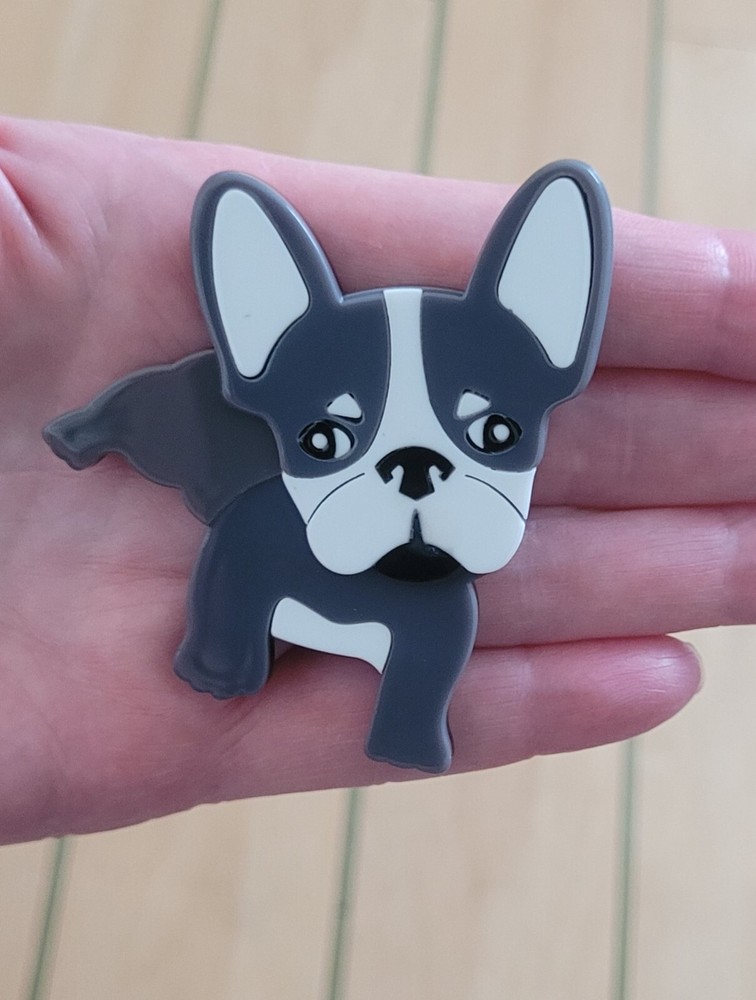 Dog acrylic brooch
