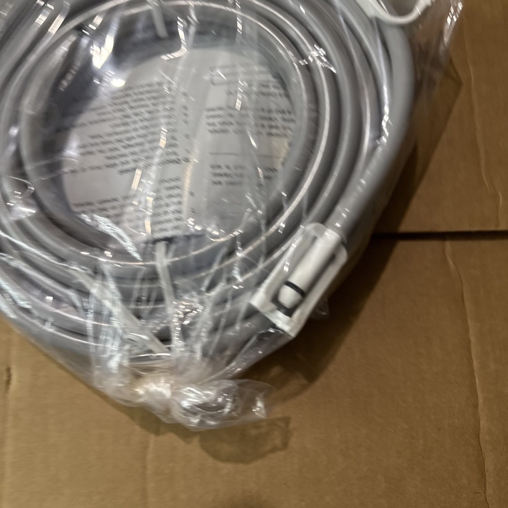 Stryker Hyper/Hypothermia Blankets And Conector Hoses