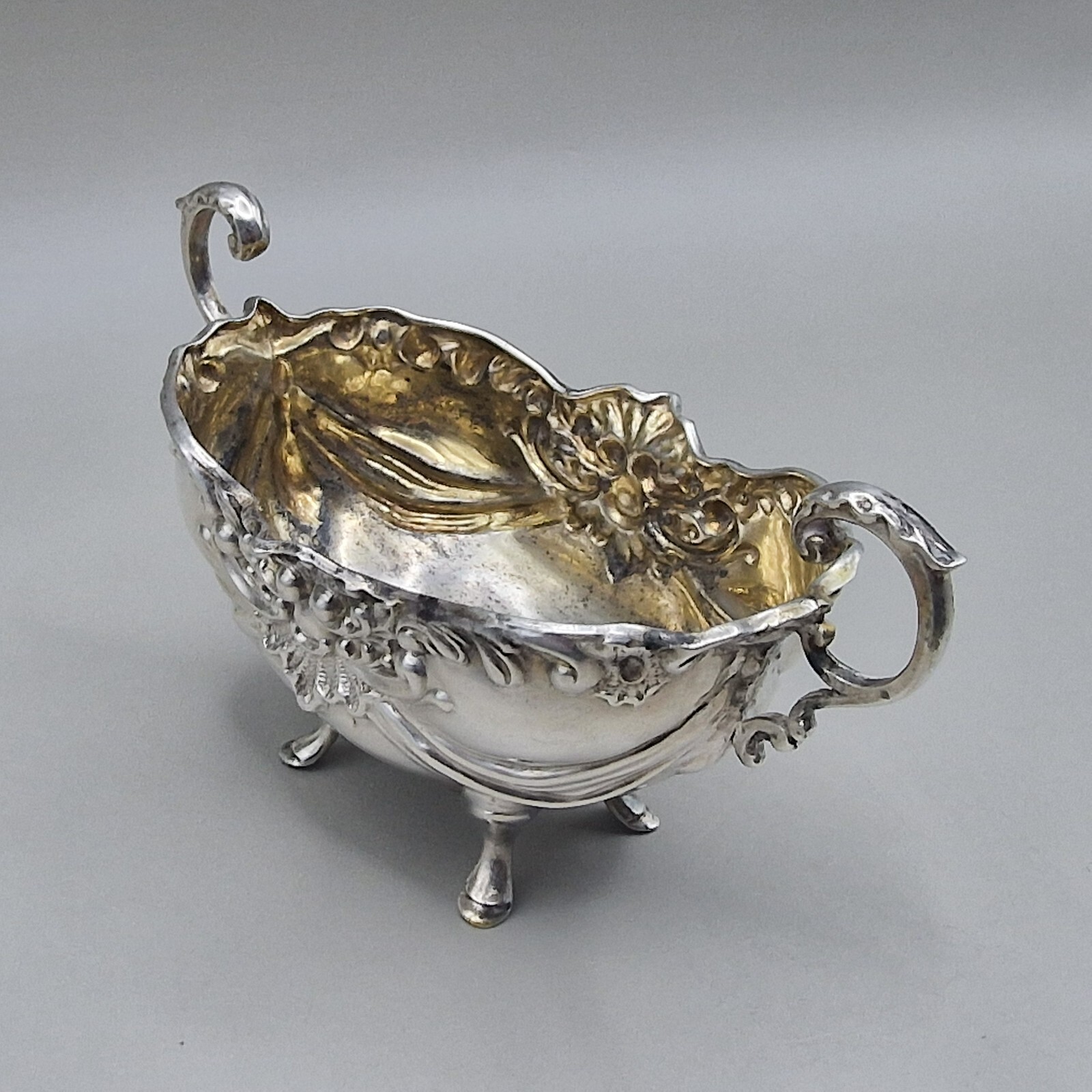 Antique Sterling Silver Salt Cellar by Henry Matthews 1906