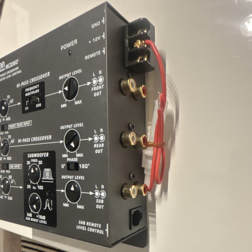 Clarion MCD360 3-Way Electronic Crossover Subwoofer Level Control