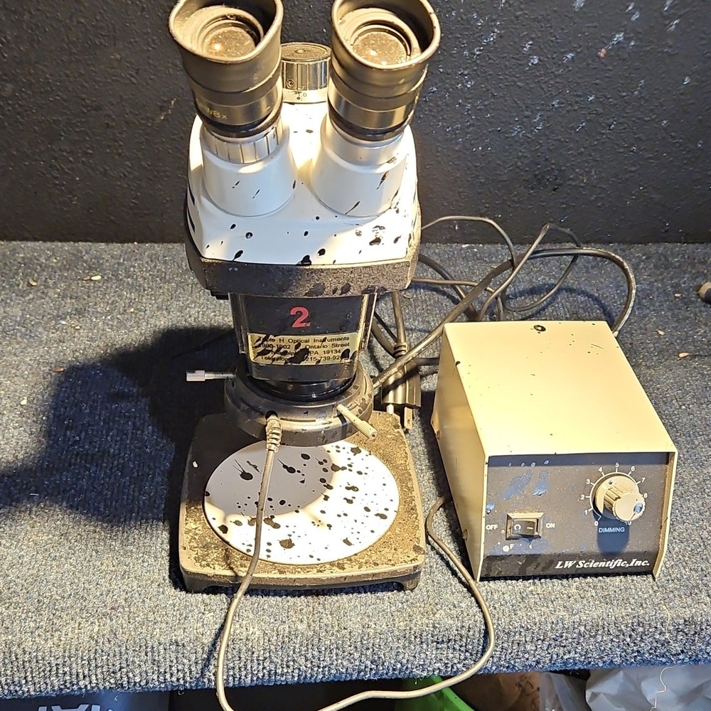 Nikon Binocular Stereo Upright Microscope with LW Scientific Dimmer Control