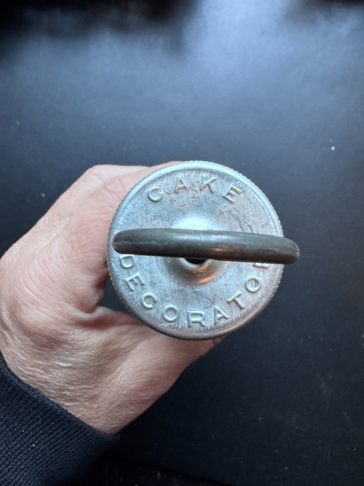 Vintage Mirro Cookie Press - 12 Discs and tips