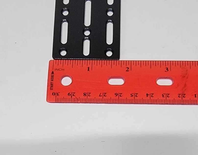 RACK MOUNT EAR BRACKETS 1U/NEW