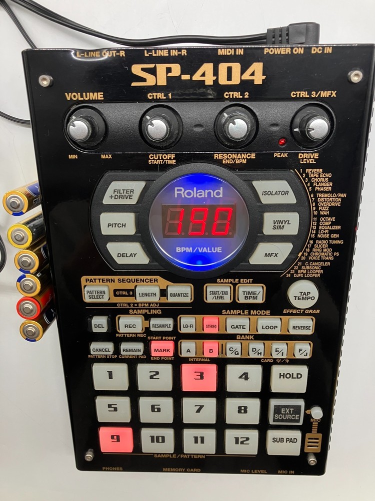 Roland SP-404 Sampler Black 2007 w/Adapter + Compact Flash Working BW26207