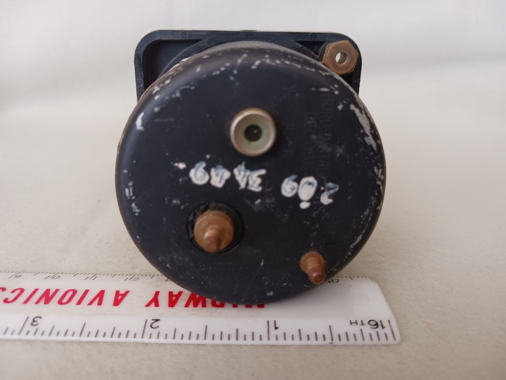 Cessna Clock Indicator C664508-0102