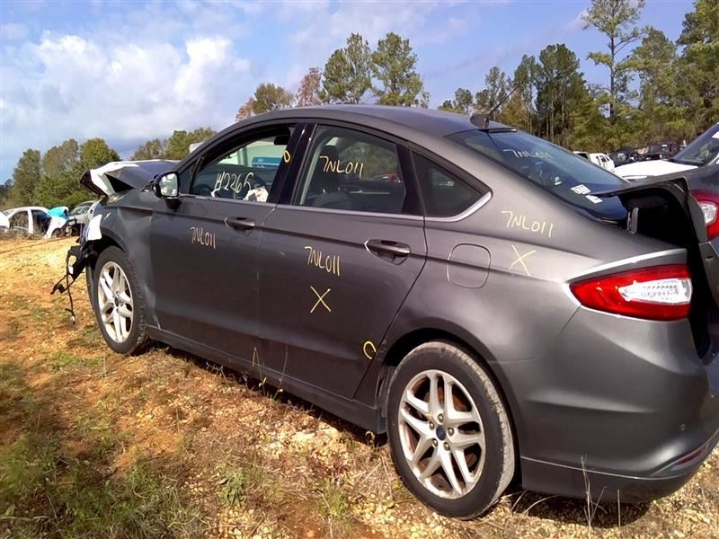 FUSION 2013 High Mounted Stop Light 1037501561