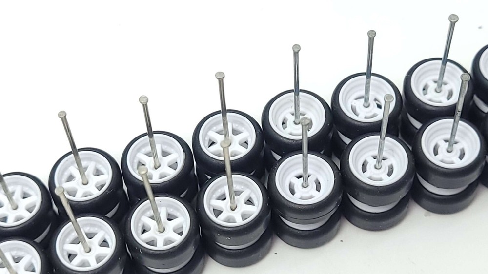 12 sets white balck tire 10mm #29