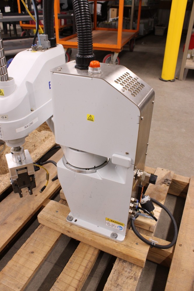 Epson T6-602S 4-axis SCARA Robot w/ Integrated Controller