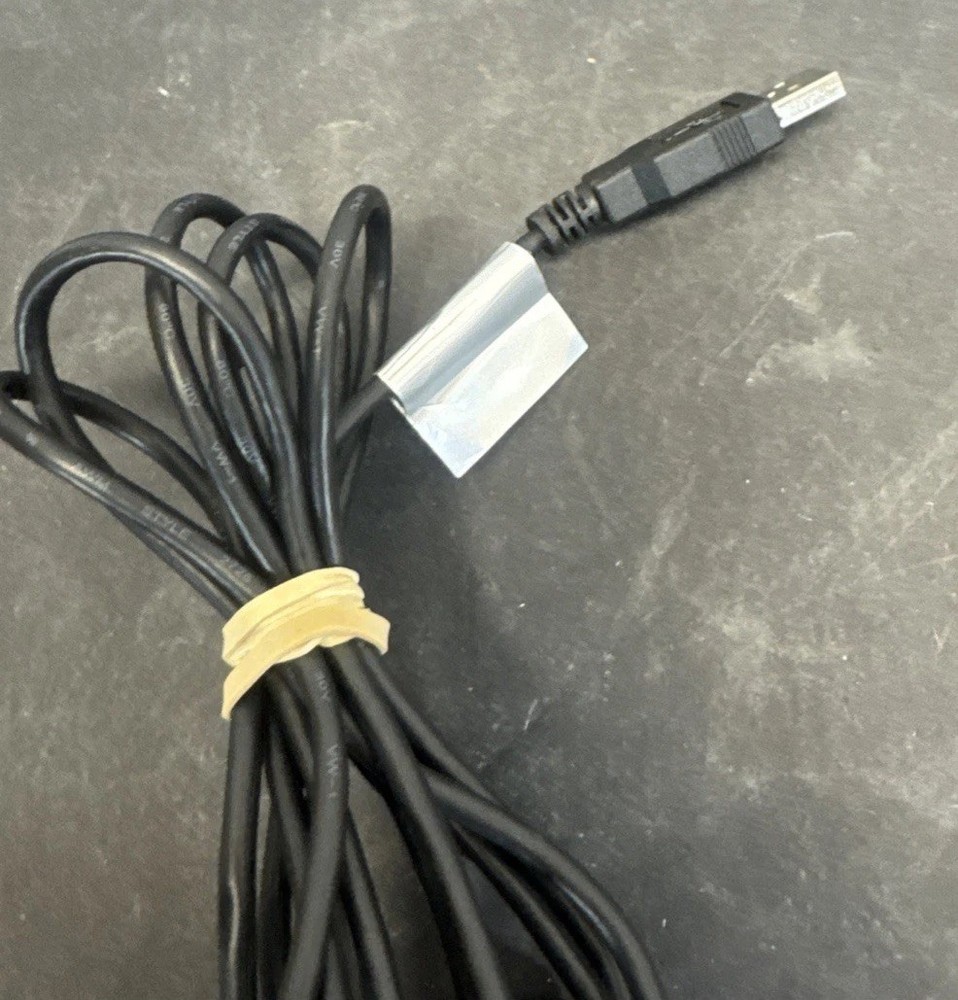 Philips SPC900NC USB Webcam PC Camera w/ Clip Stand