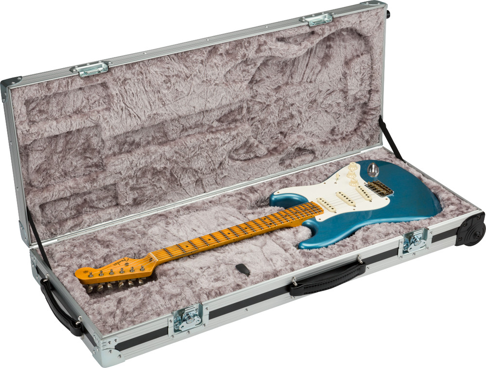 Fender CEO Flight Case with Wheels Black/Silver