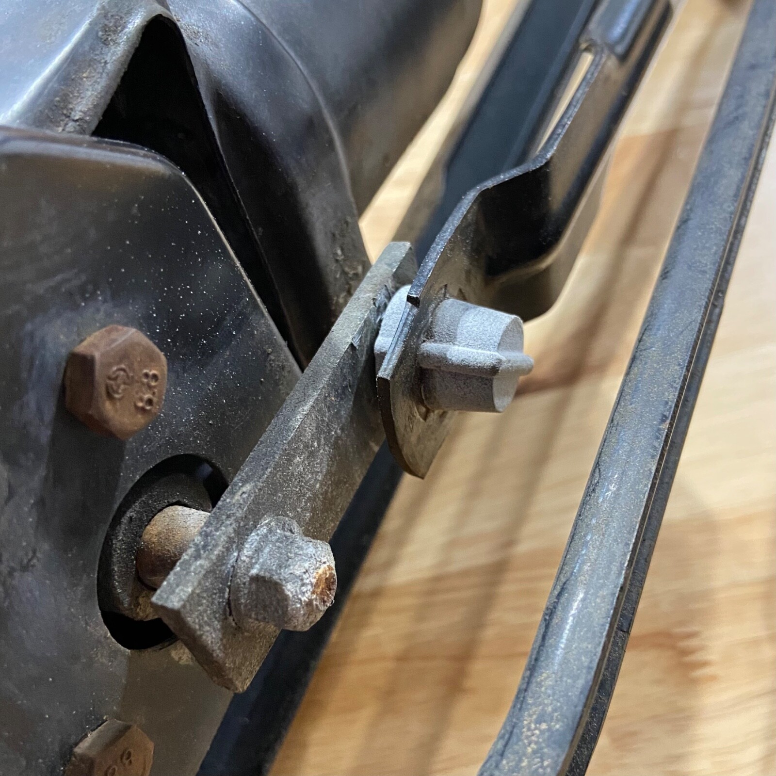 Fits Jeep Cherokee XJ 84-01 Front Windshield Wiper Linkage Bushings USA MADE