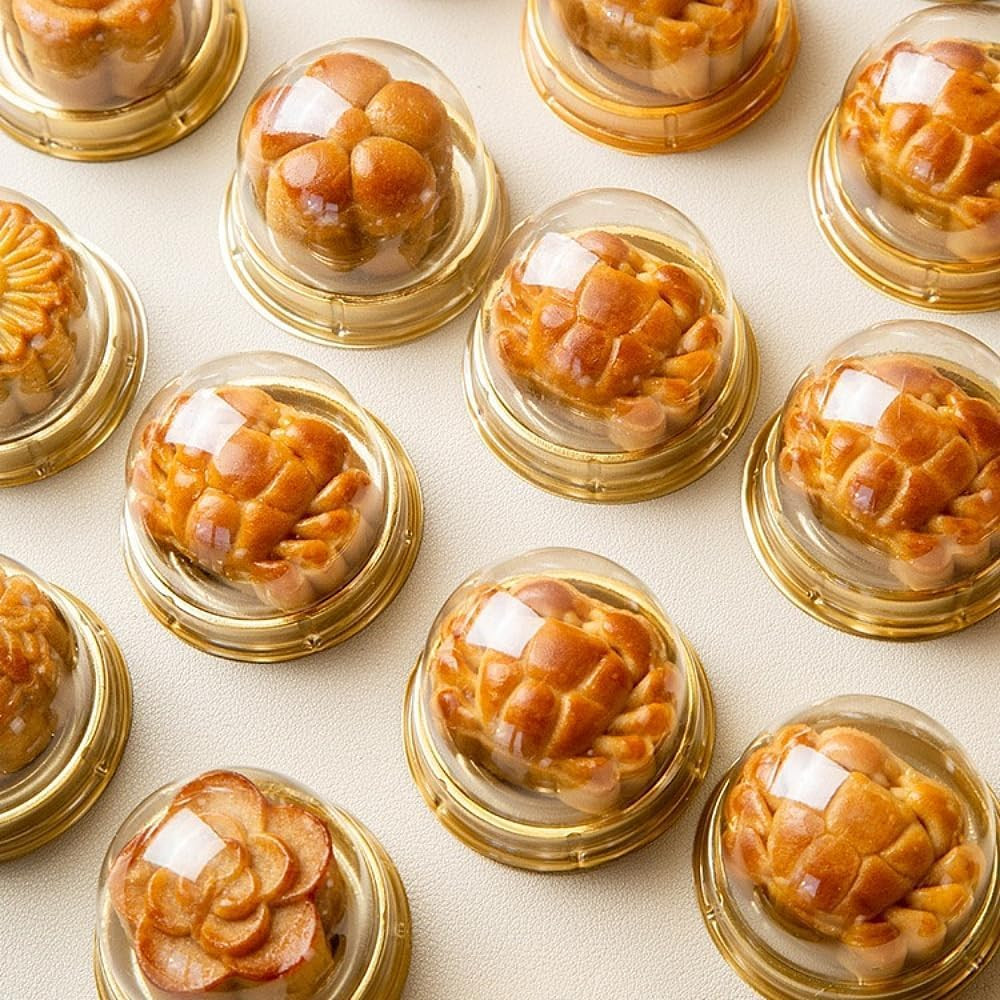 100 Pack Mini Cake Containers, Clear Plastic Small Cupcake Boxes with Dome Lids