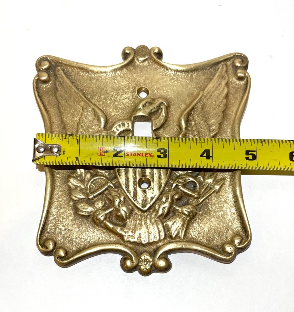 VINTAGE 1960’s SOLID BRASS Eagle Motif Single Light Switch Cover! RARE!
