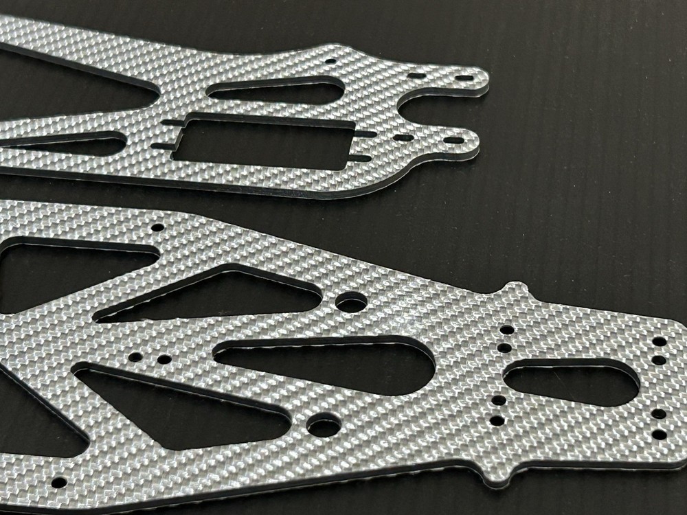 HPI RS4 Mini CF Chassis Set (Silver CF)
