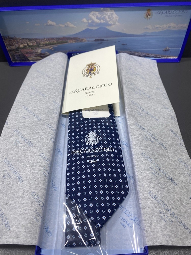 Caracciolo Tailored Tie 100% SILK