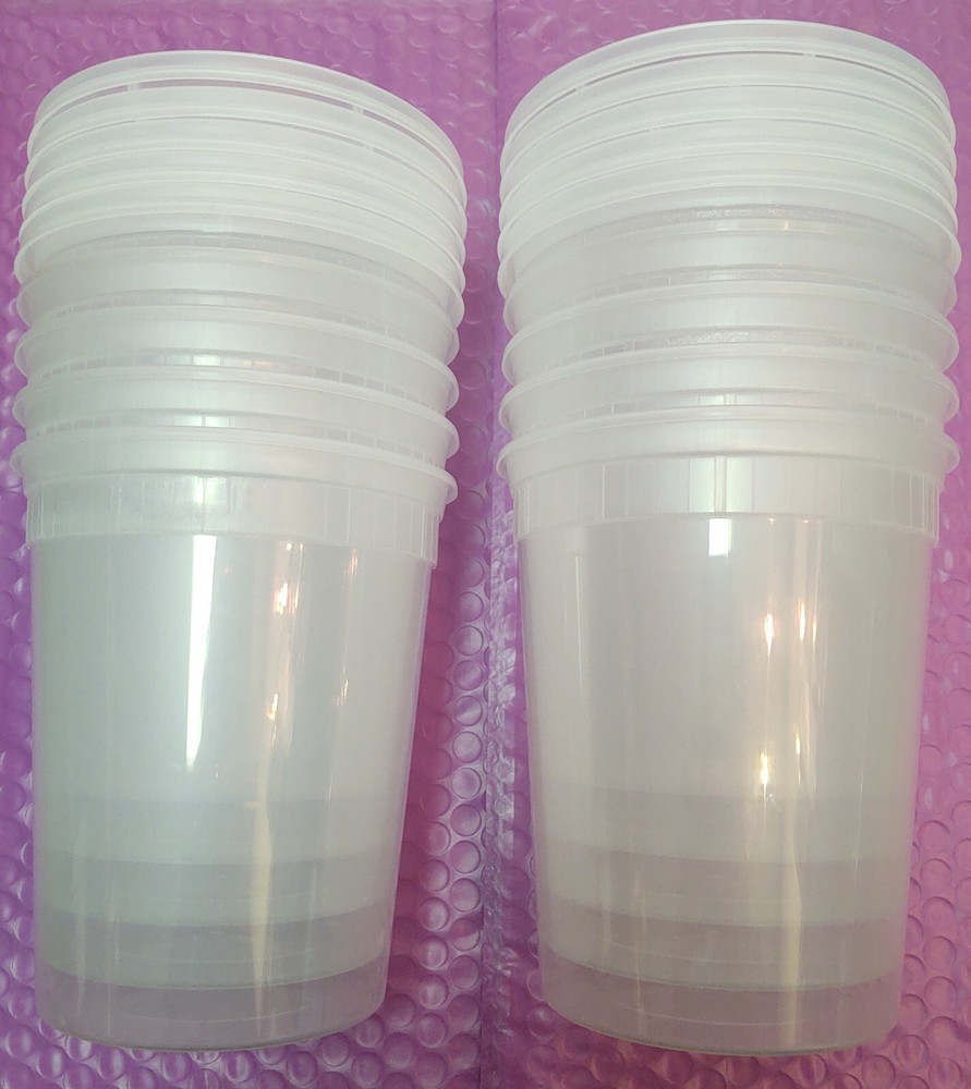 10 x 32 oz. Microwavable Translucent Plastic Deli Container and Lid Combo