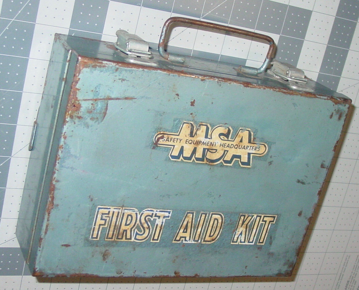 Vintage MSA Mine Safety Power Company Metal Mount First Aid Kit w/Contents USA