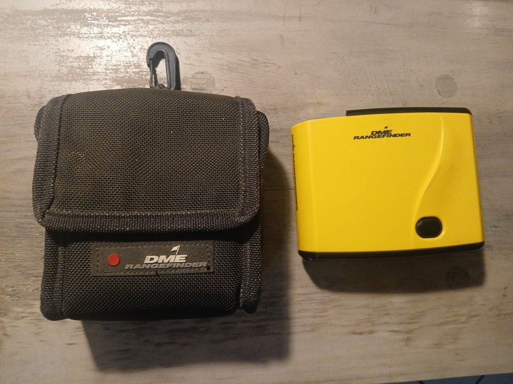 Digital Laser Distance DME Golf Rangefinder,  Motorola. Includes Case UNTESTED