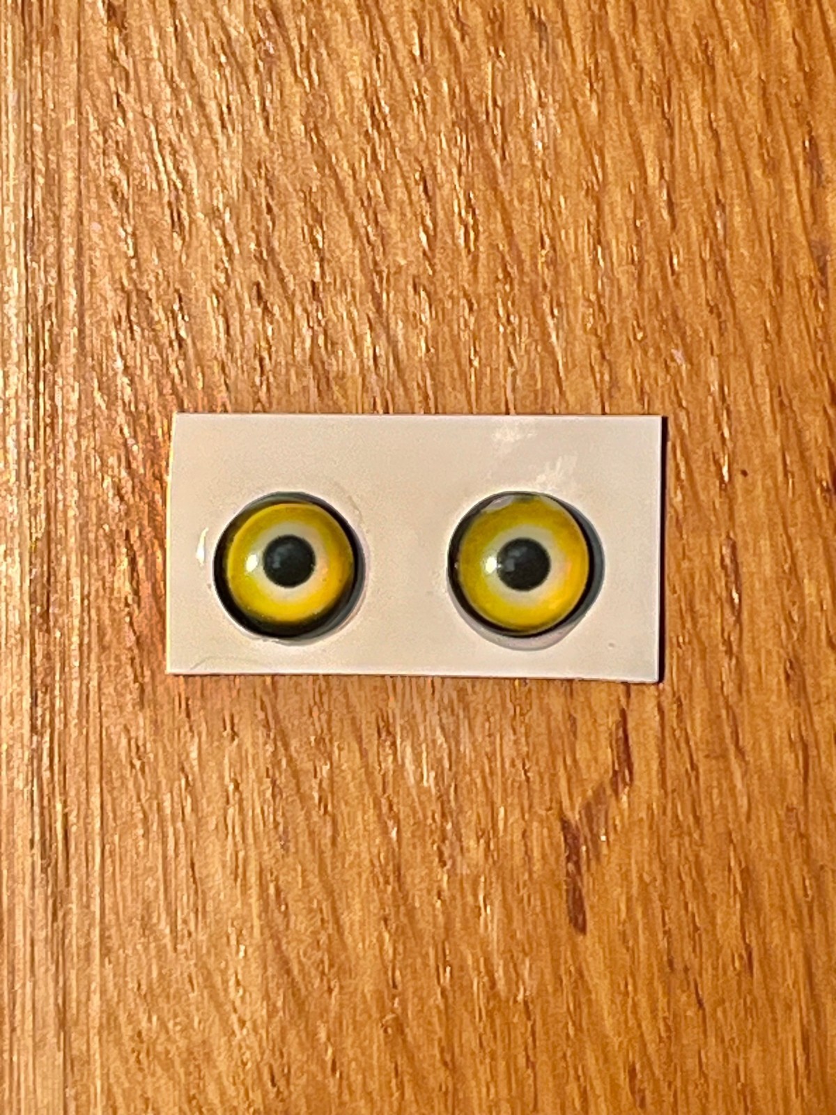 5 pair of New Concept Glass Eyes - Taxidermy and Decoy Making. Hooded Merganzer