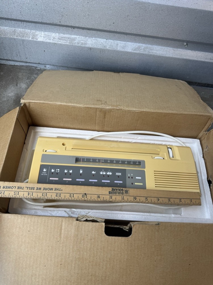 VINTAGE NOS Silver/Studio EC1 Pattern Controller Knitting Machine Made in Japan