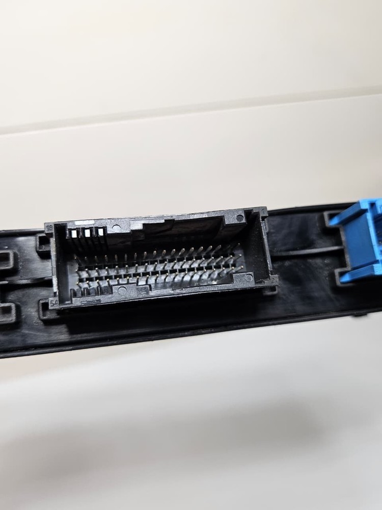 BMW E92 E82 E88 Body Control Module 9247473 OEM