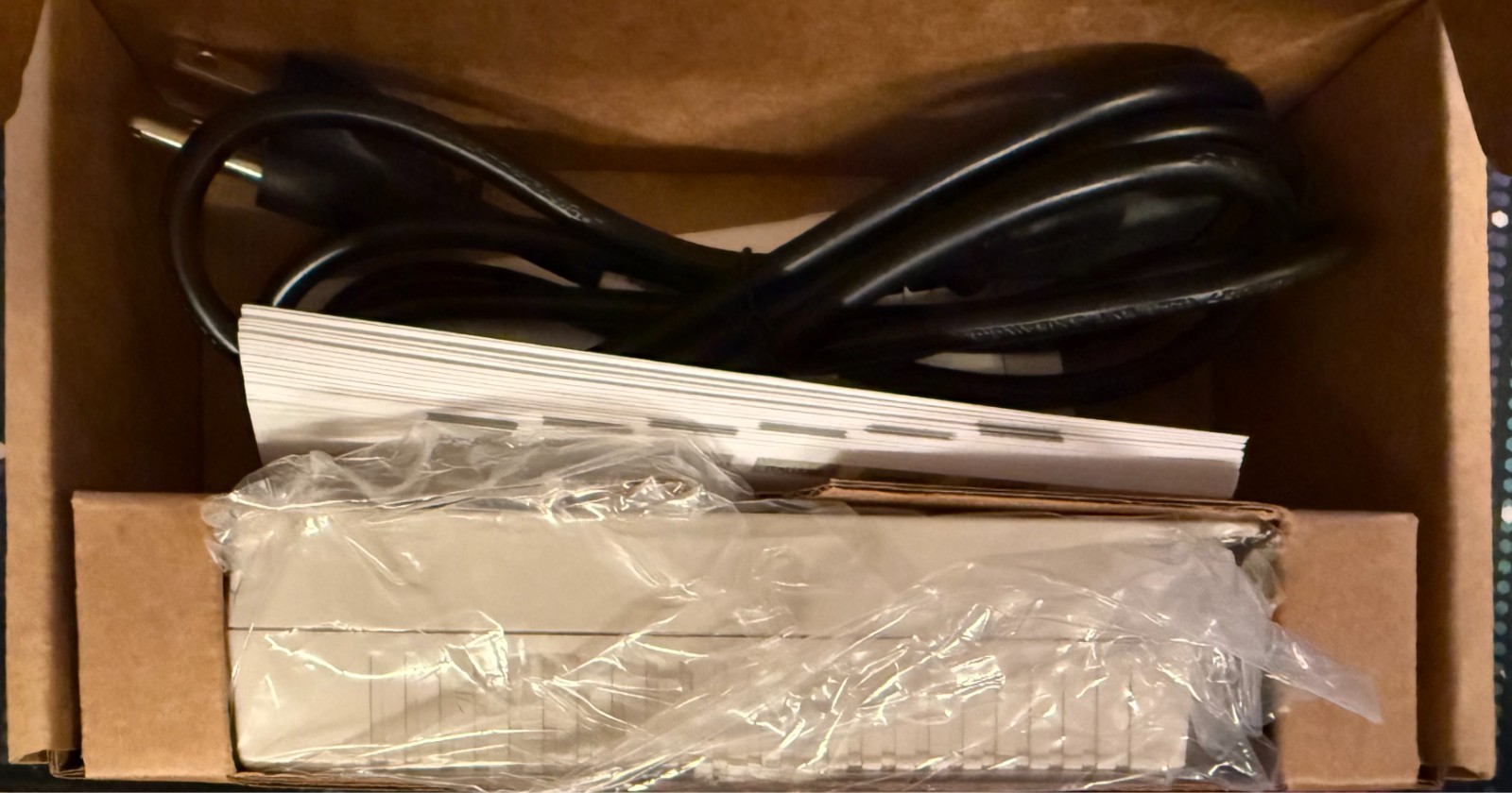 Axis Communications T8134 60W Midspan - P/N 5900-334