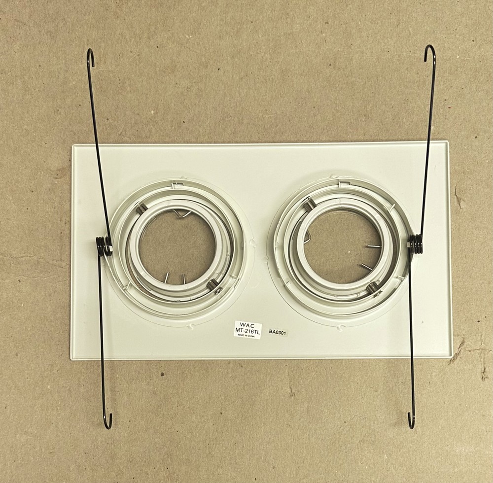 WAC LIGHTING MT-216TL-WT LOW VOLTAGE 2-LIGHT RECTANGLE TRIM WHITE