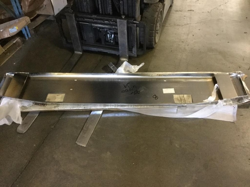 For 1988 WESTERN STAR BUMPER , MD