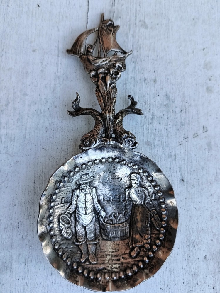 Antique .833 Silver Dutch Tea Caddy Spoon