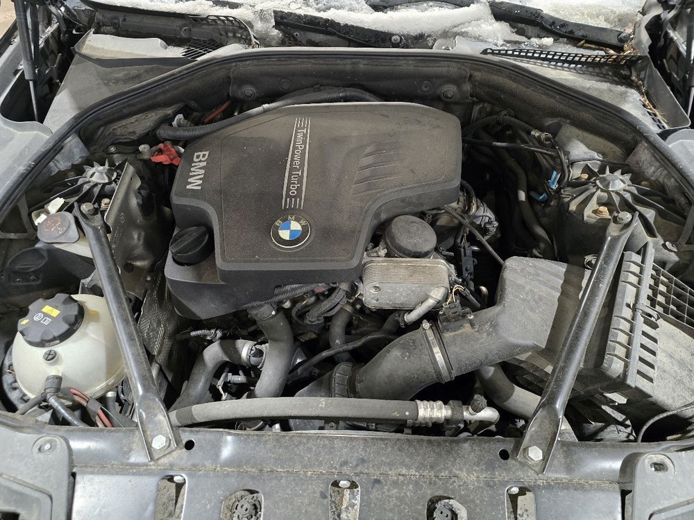 528I 2015 Air Shutter 615822