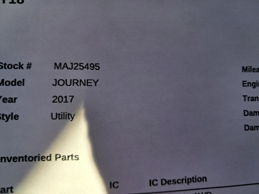 JOURNEY 2017 Glove Box 4850068