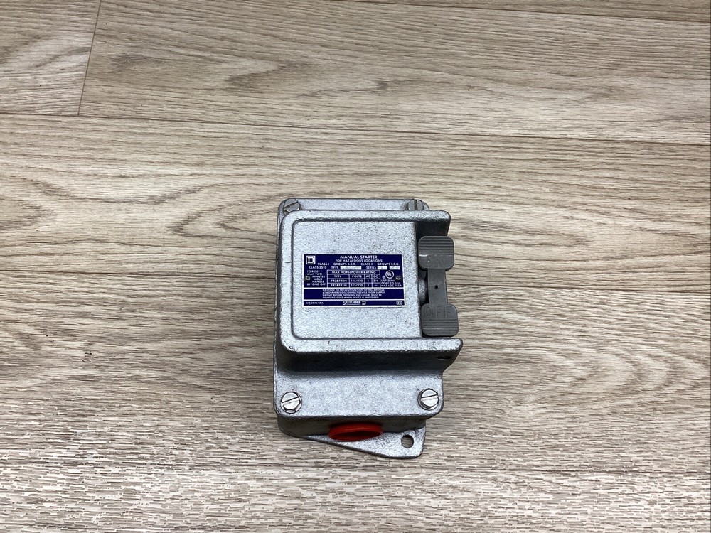 FR-1 MANUAL STARTER SQUARE D SER. A #805B86PR3*CO