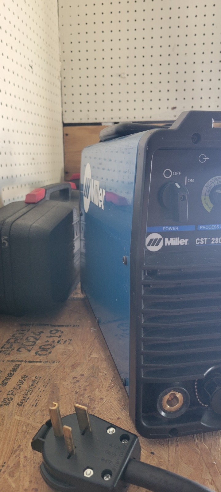 Miller CST-280 DC Stick TIG Industrial Welder, read description