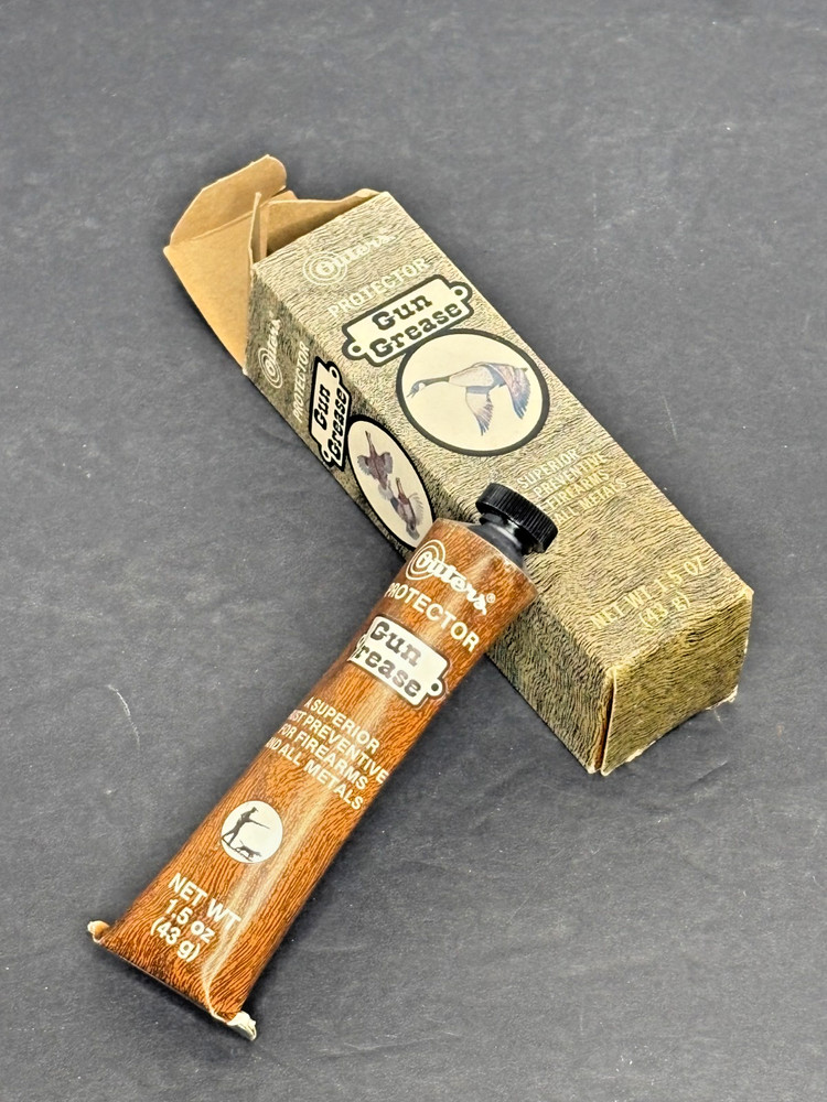 VTG. NOS Unopened Outers Protector Gun Grease READ (2F)