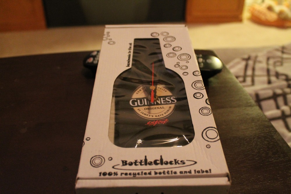 BOTTLECLOCK GUINNESS NEW