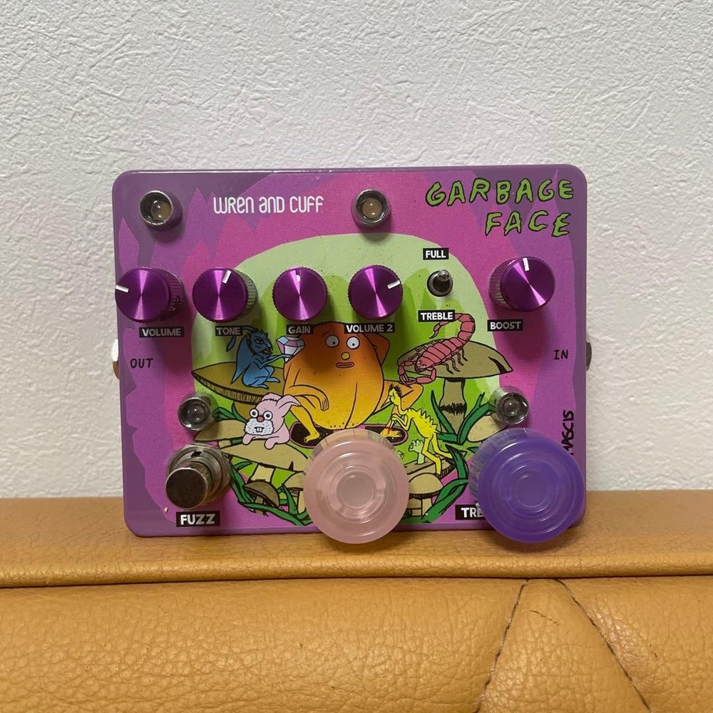 Garbage Face Fuzz Boost Guitar Effect Pedal Pink with Box