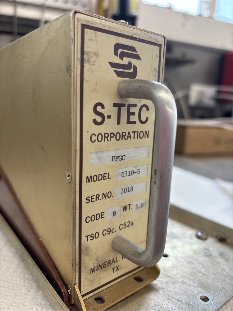 S-TEC Corporation Pitch Flight Guidance Computer