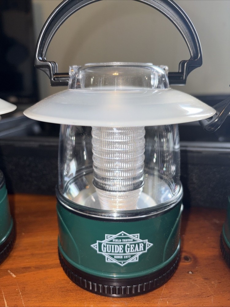 Excalibur Emergency Hurricane Mini Lantern battery float Water Resistant Green