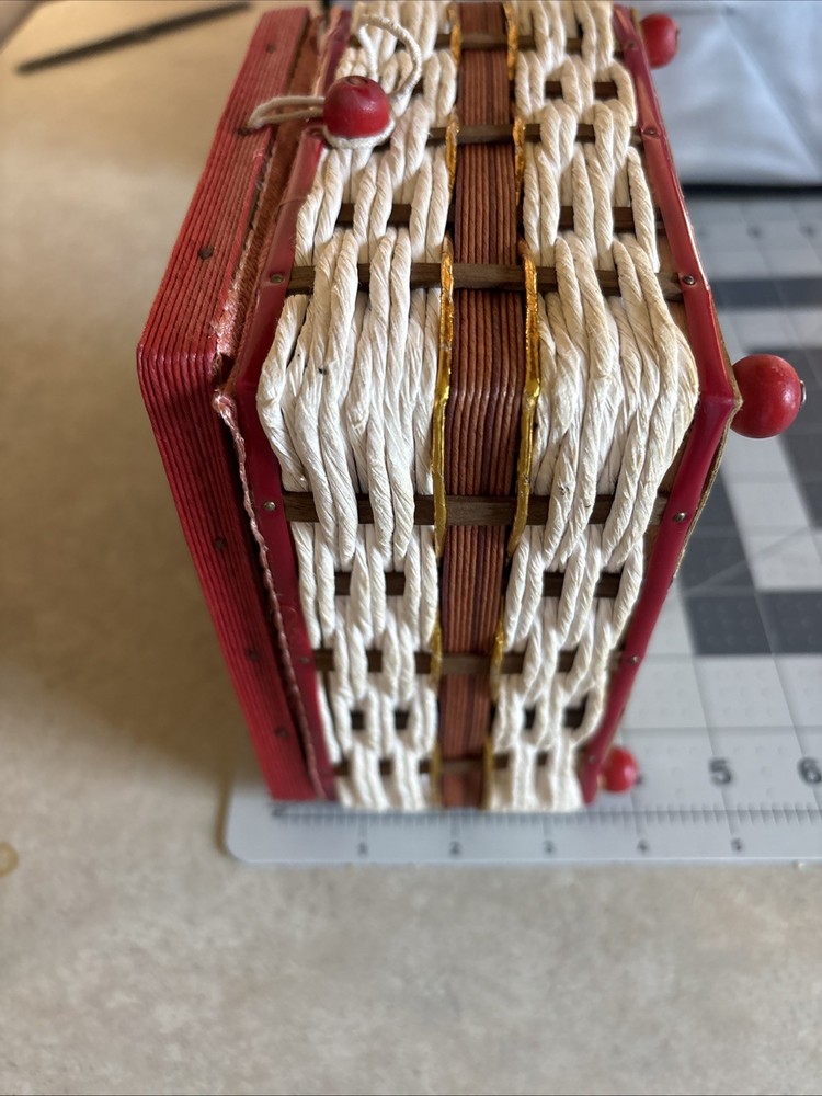 Vintage raffia straw Small Sewing Box Retro Red