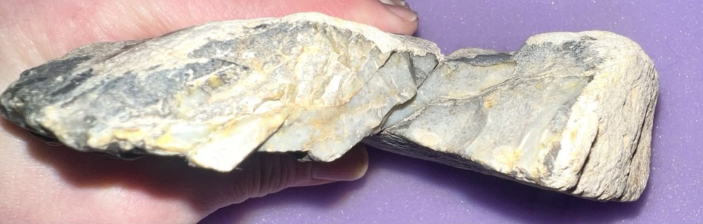 ❤️Heart Shaped Rock Large 1.582 lbs.