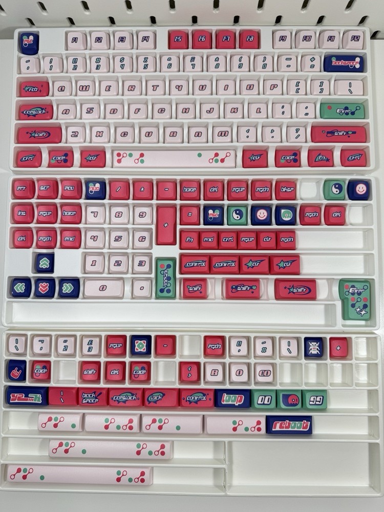 KEYTOK - Wave - KDA Profile Dye-Sub PBT Keycaps